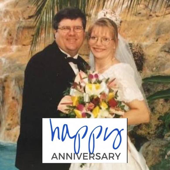 Meet your Posher, Claudia - Picture 1 of 1